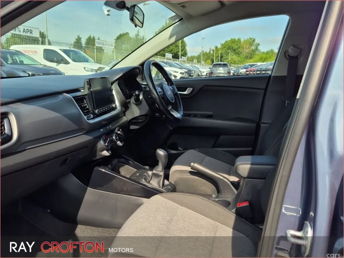 Kia Stonic Estate, Petrol, 2024, Blue