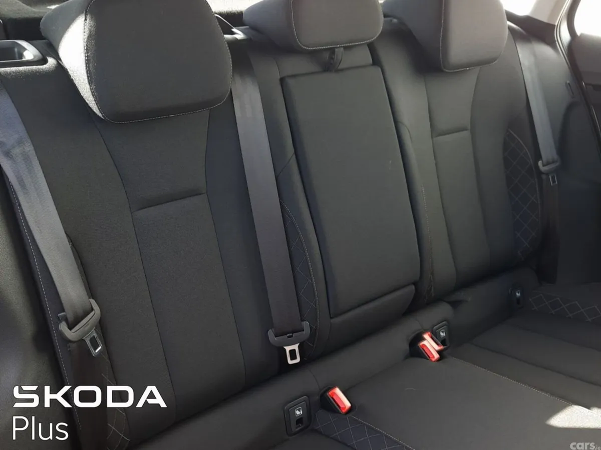 Skoda Kamiq SUV, Petrol, 2023, Grey