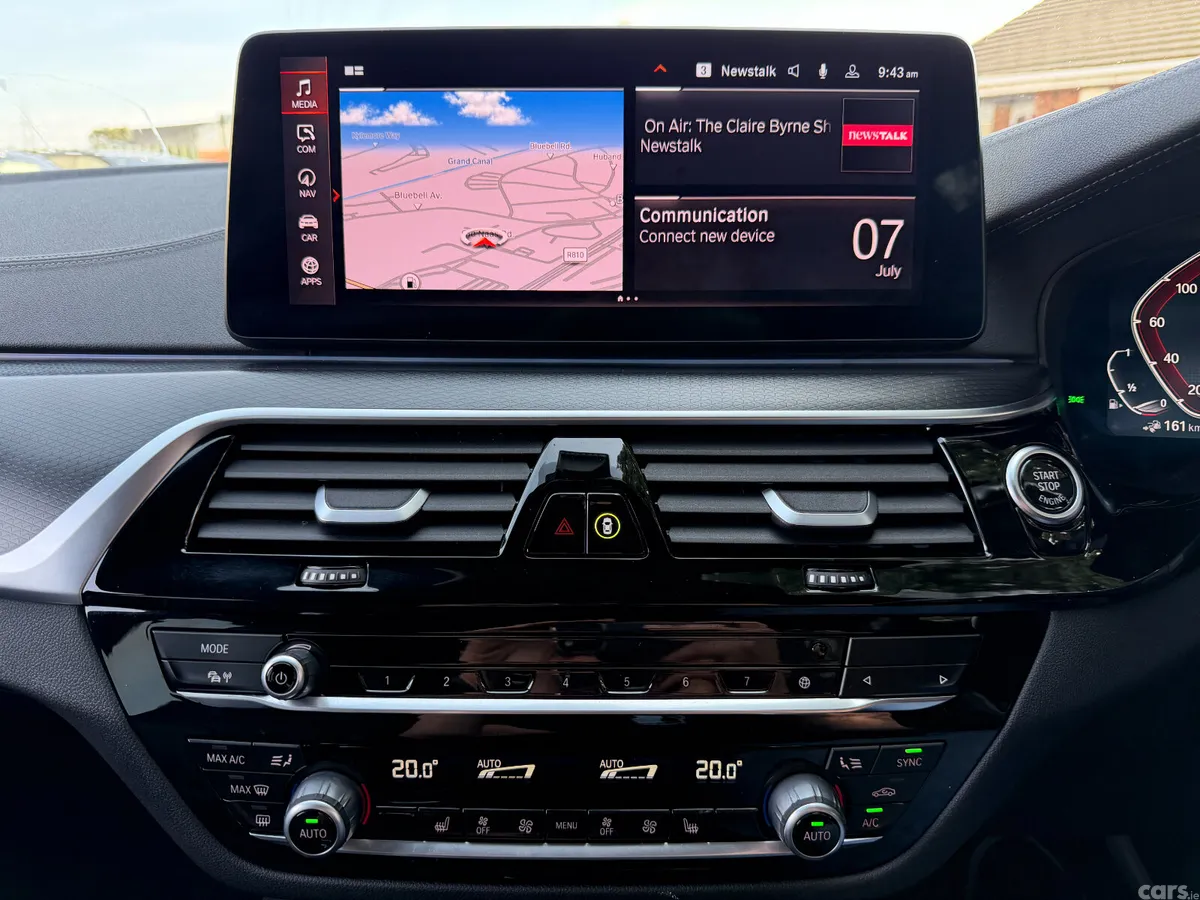BMW 5-Series Estate, Petrol Plug-in Hybrid, 2023, Black