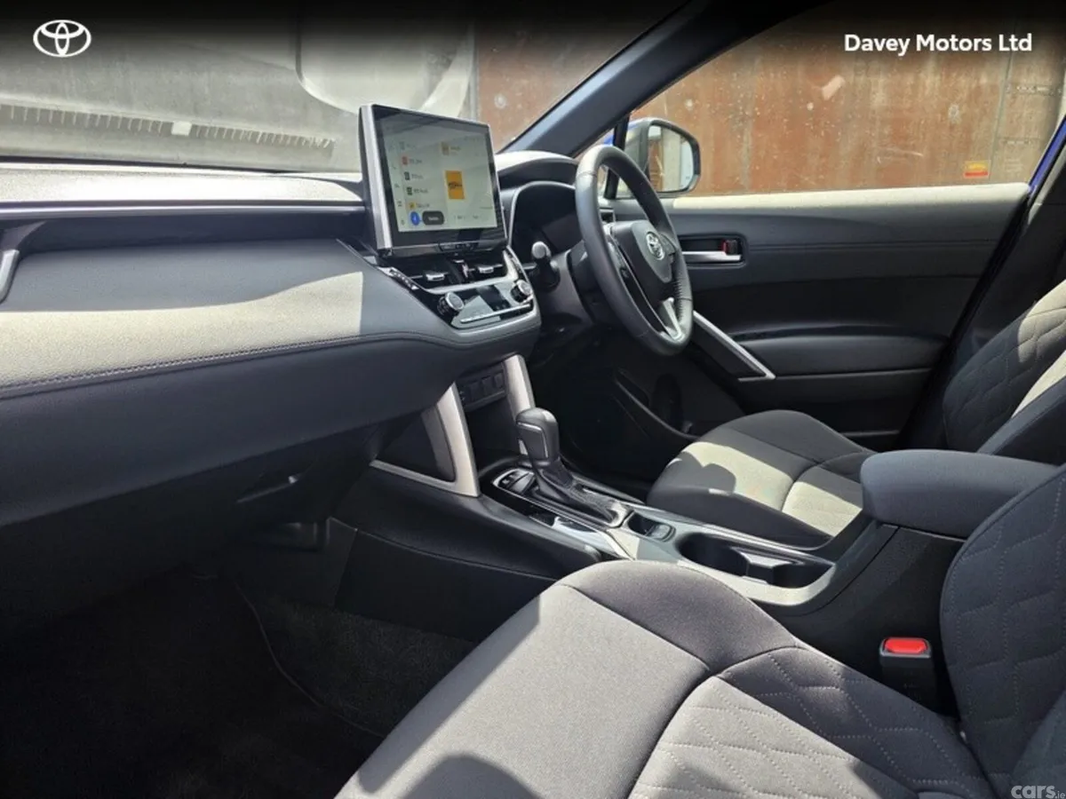 Toyota Corolla Cross SUV, Petrol Hybrid, 2024, Blue