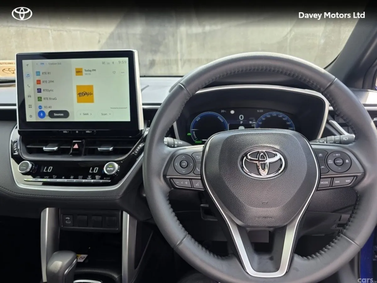 Toyota Corolla Cross SUV, Petrol Hybrid, 2024, Blue
