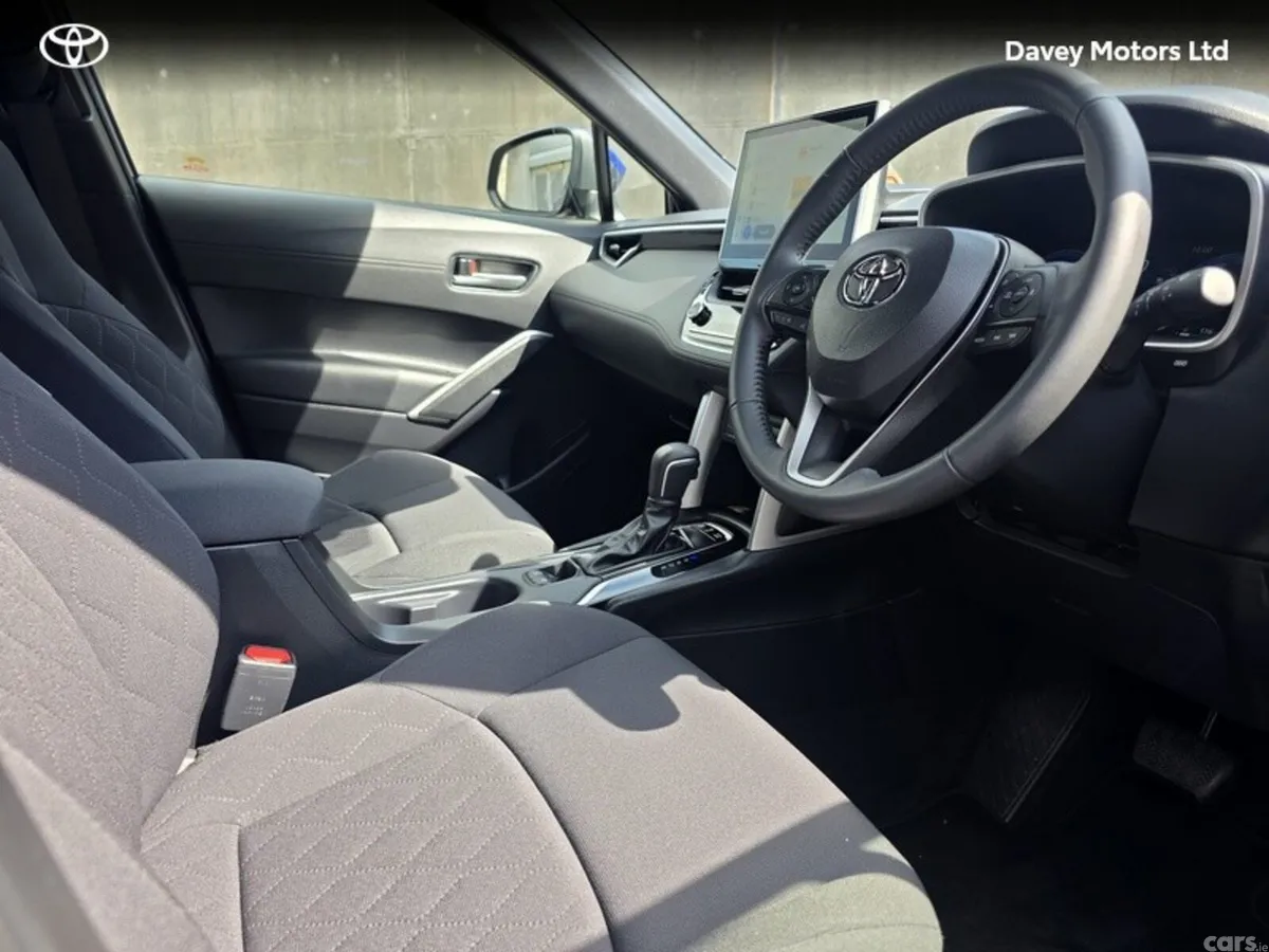 Toyota Corolla Cross SUV, Petrol Hybrid, 2024, Blue
