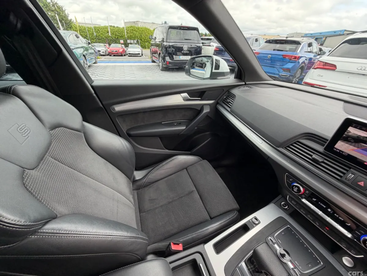 Audi Q5 SUV, Diesel, 2021, White