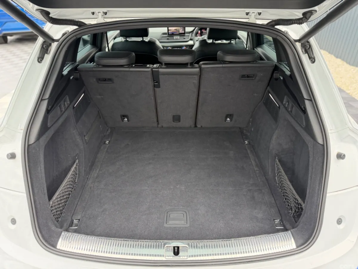 Audi Q5 SUV, Diesel, 2021, White