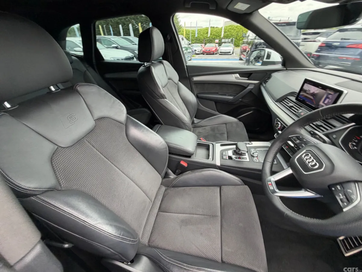 Audi Q5 SUV, Diesel, 2021, White