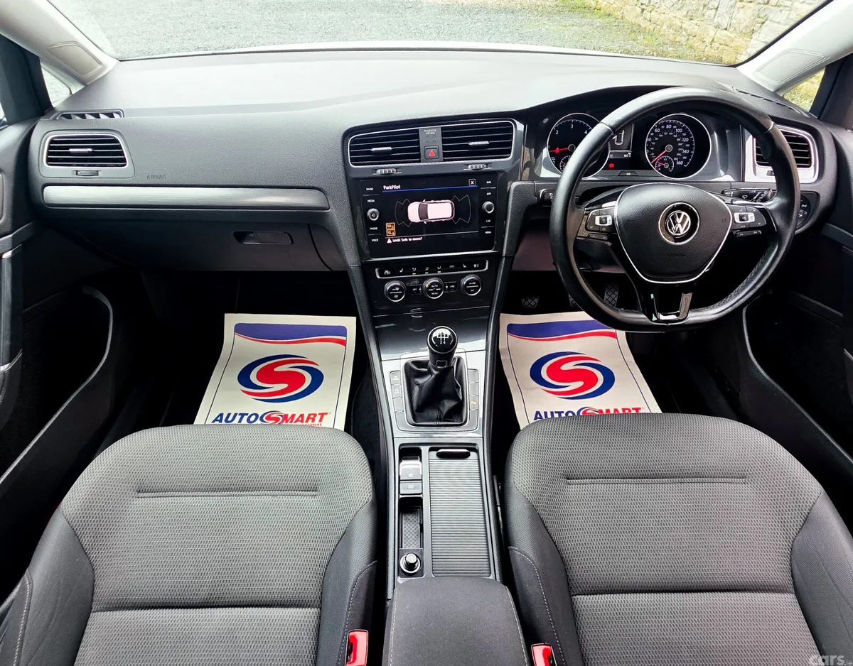 Volkswagen Golf Hatchback, Diesel, 2019, White