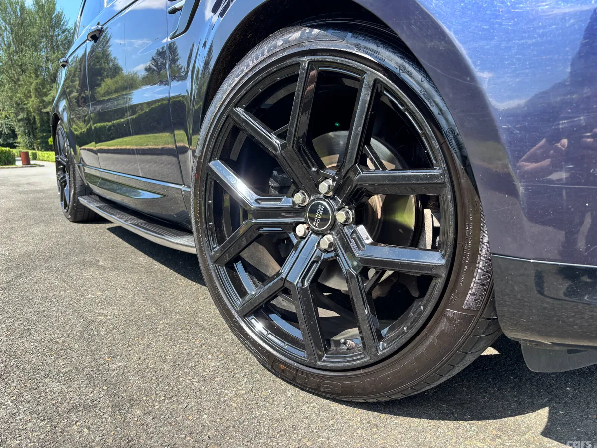 Land Rover Range Rover Sport SUV, Diesel, 2019, Blue