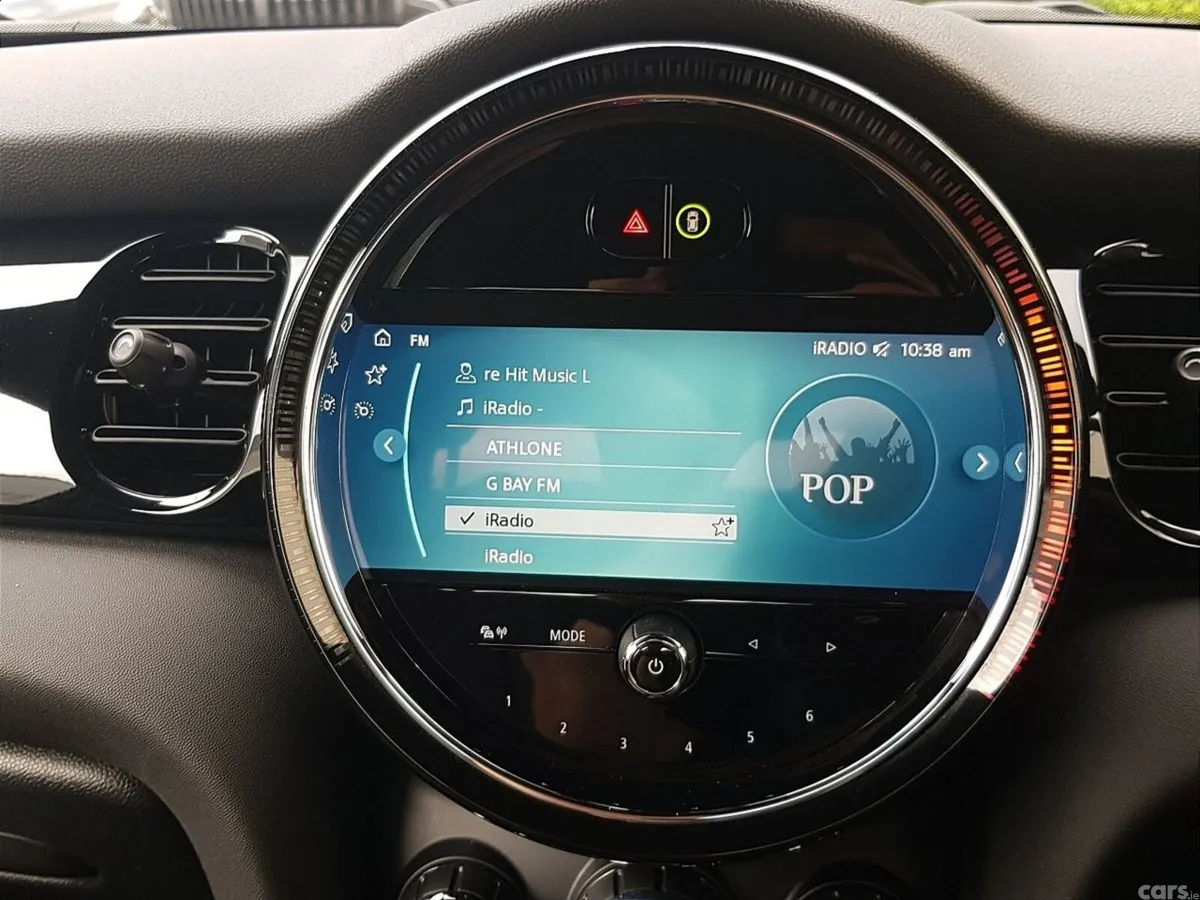 Mini Cooper Hatchback, Electric, 2023, Red