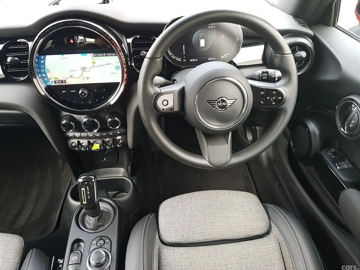 Mini Cooper Hatchback, Electric, 2023, Red