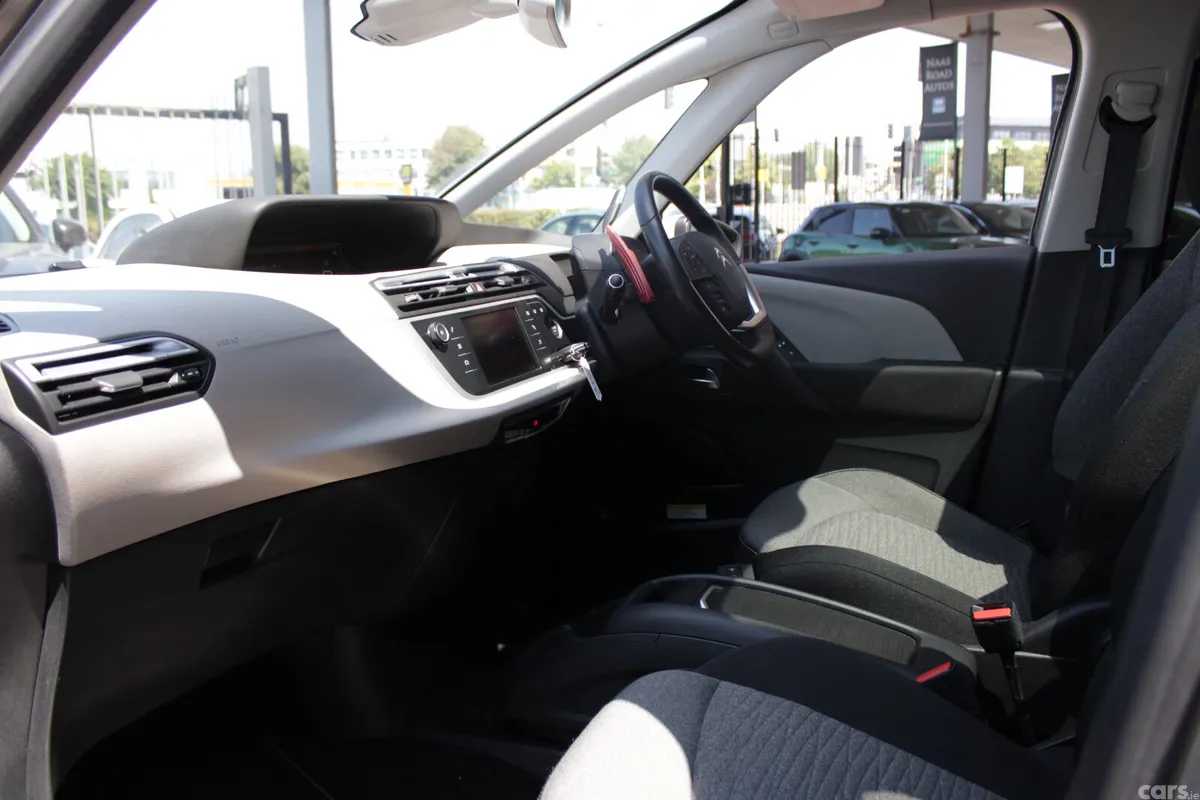 Citroen Grand C4 Spacetourer MPV, Diesel, 2021, Grey