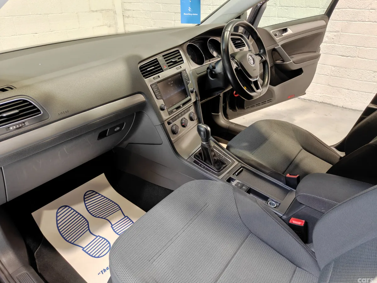 Volkswagen Golf Estate, Petrol, 2014, Black