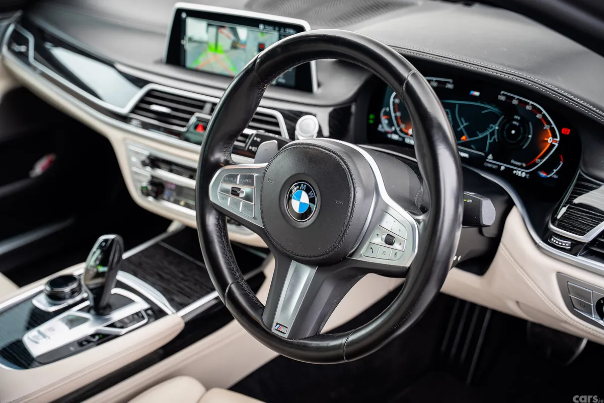 BMW 7-Series Saloon, Diesel, 2022, Black