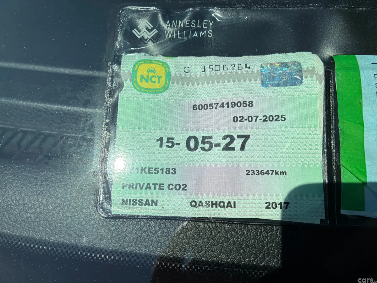 Nissan Qashqai SUV, Diesel, 2017, Silver