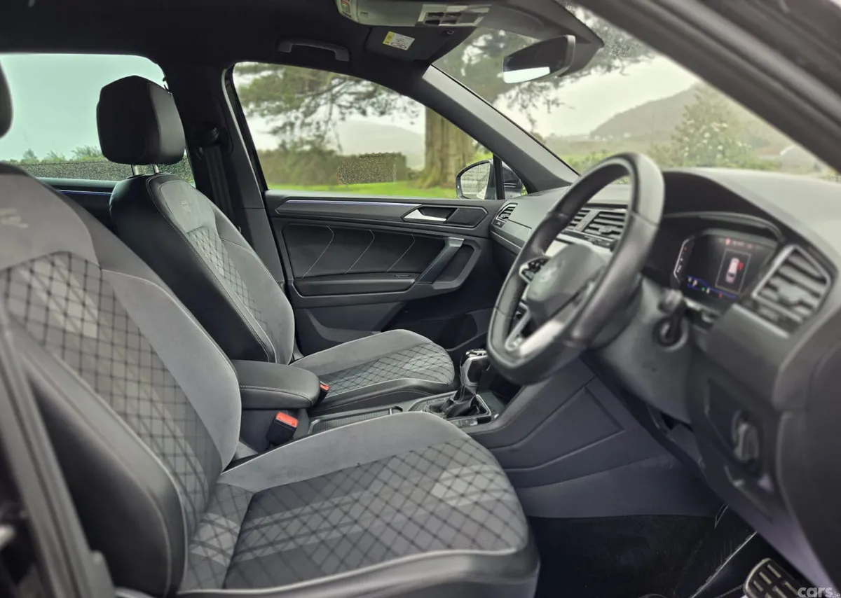 Volkswagen Tiguan SUV, Diesel, 2021, Black