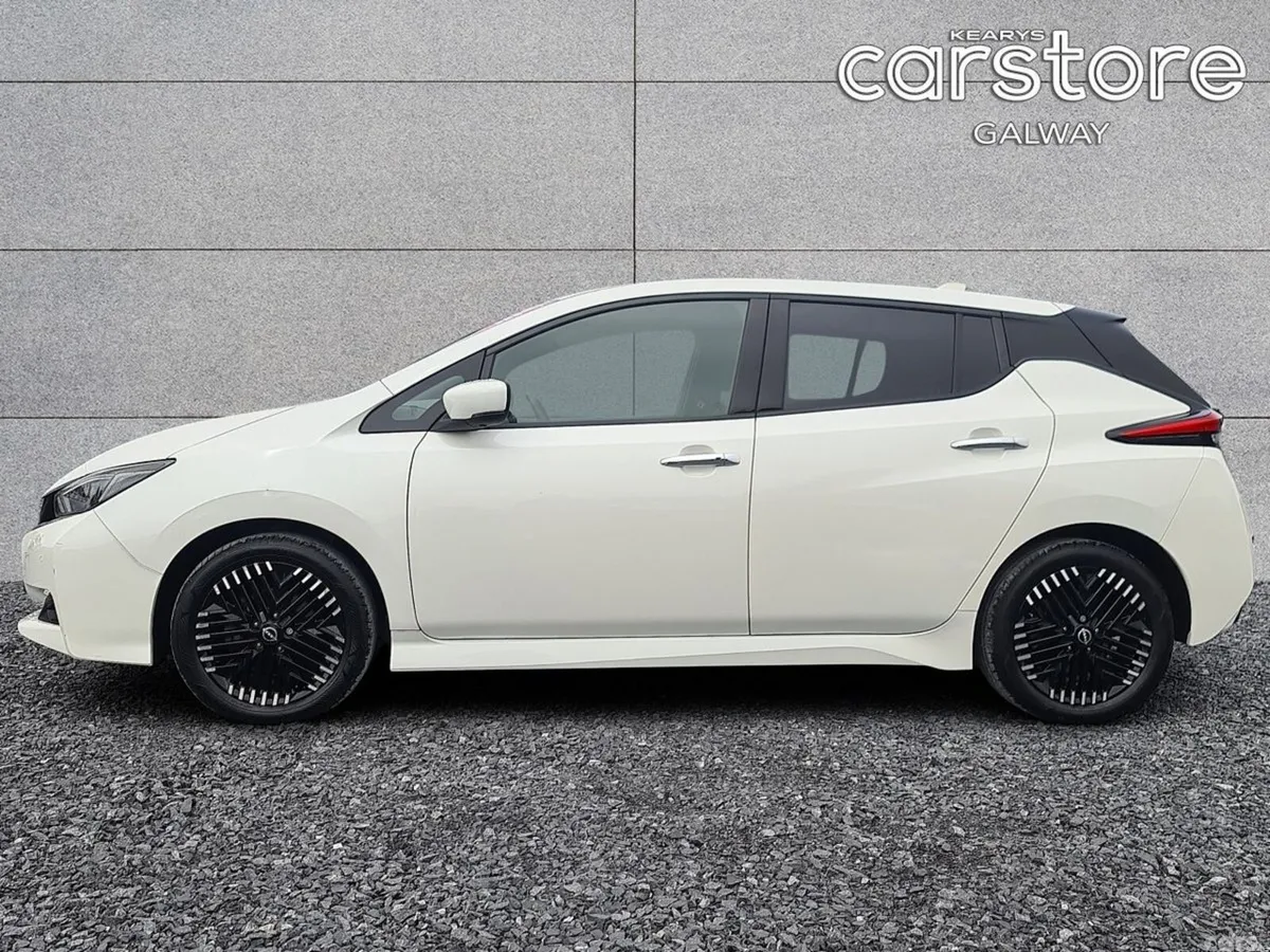 Nissan Leaf Hatchback, Electric, 2023, White