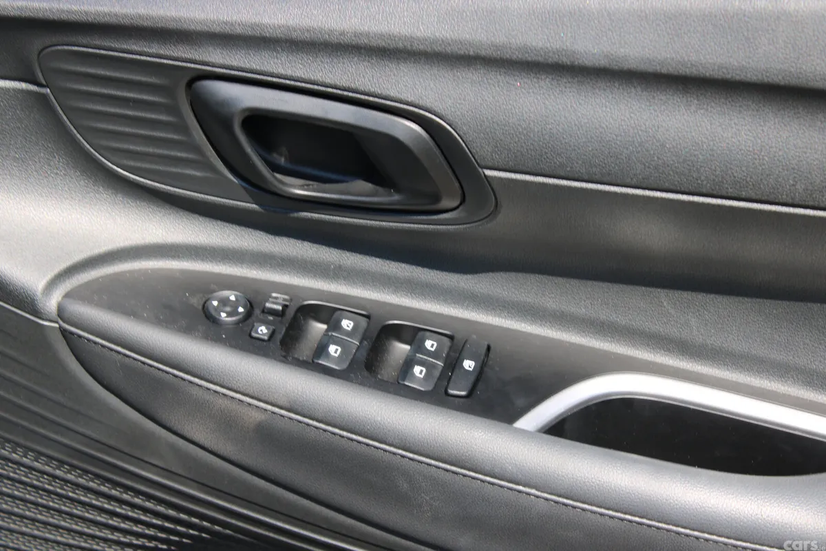 Hyundai Bayon Estate/Jeep, Petrol, 2026, Blue