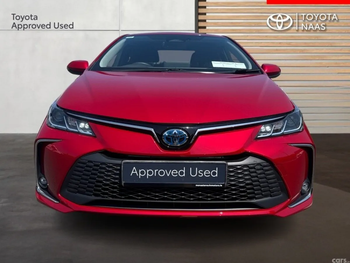 Toyota Corolla Saloon, Petrol Hybrid, 2023, Red