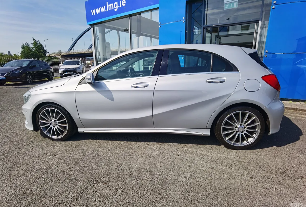 Mercedes-Benz A-Class Hatchback, Petrol, 2015, Silver