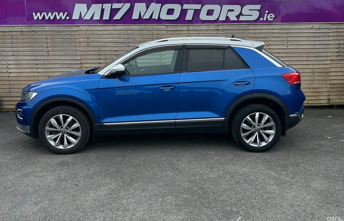 Volkswagen T-Roc SUV, Diesel, 2021, Blue