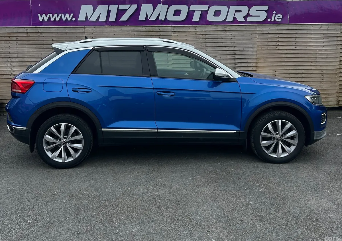 Volkswagen T-Roc SUV, Diesel, 2021, Blue