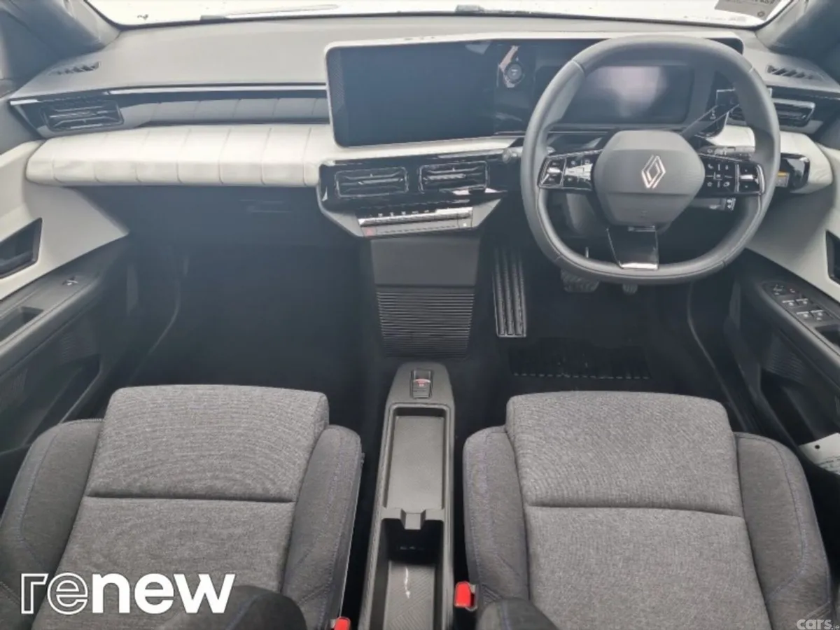 Renault 5 E-Tech Hatchback, Electric, 2026, White