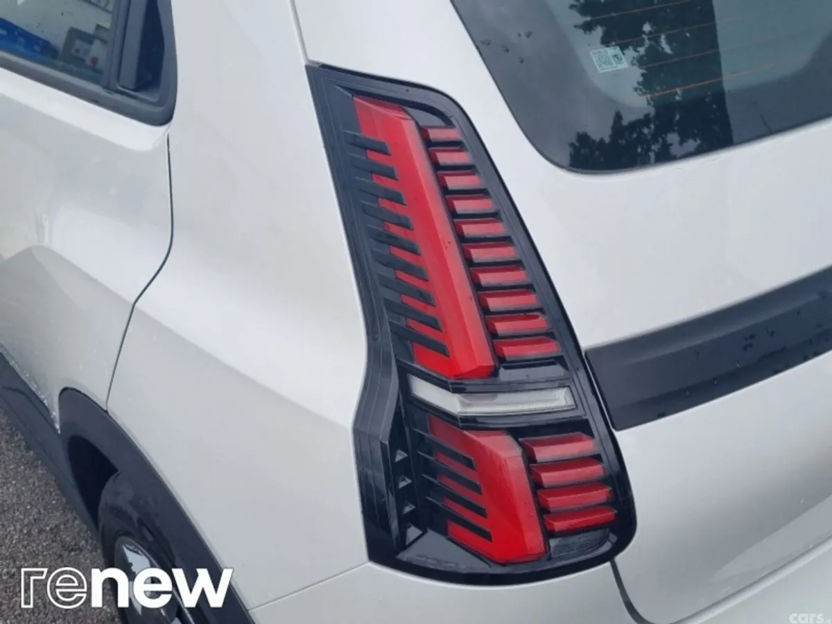 Renault 5 E-Tech Hatchback, Electric, 2026, White