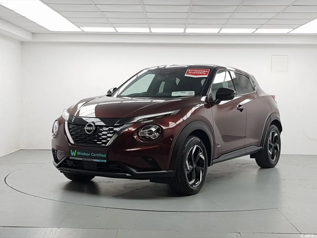 Nissan Juke SUV, Petrol, 2023, Red