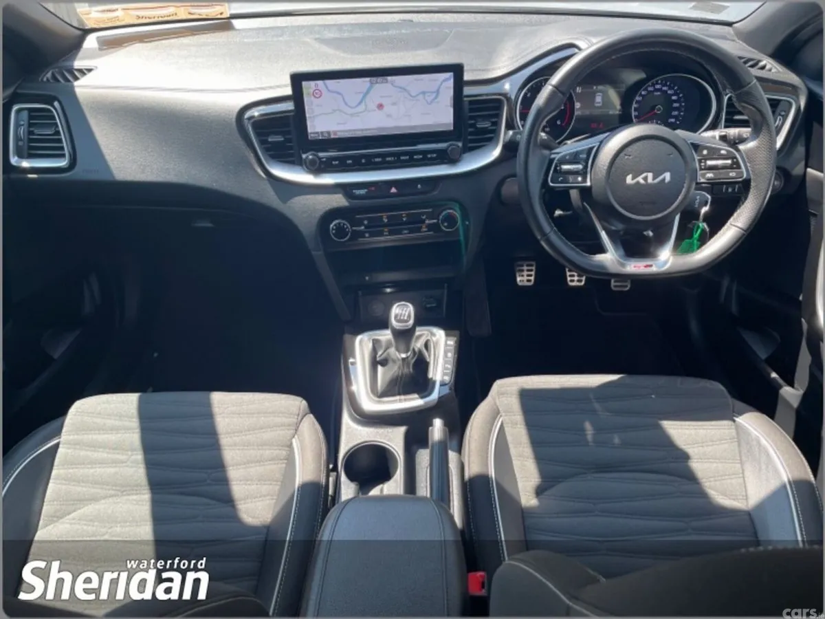 Kia Ceed Hatchback, Diesel, 2023, Grey