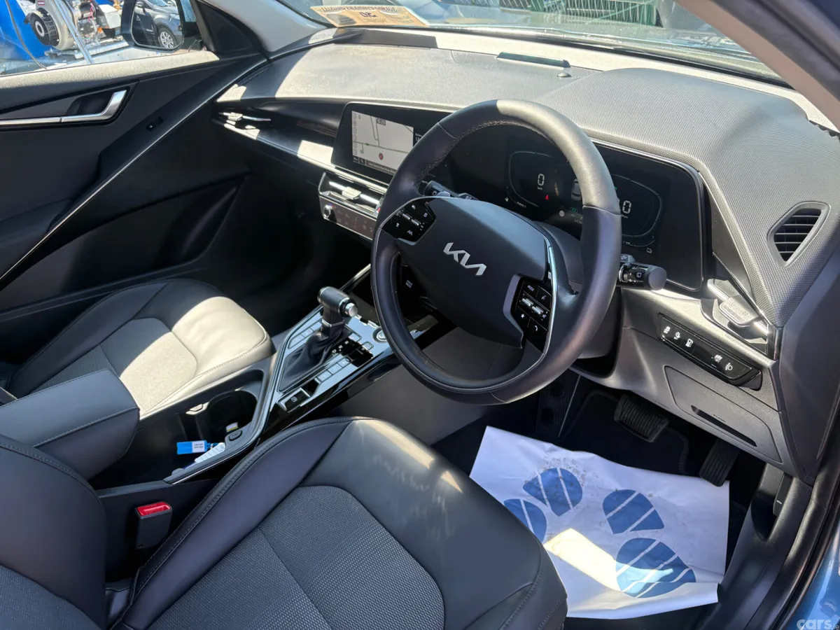 Kia Niro SUV, Petrol Plug-in Hybrid, 2024, Blue
