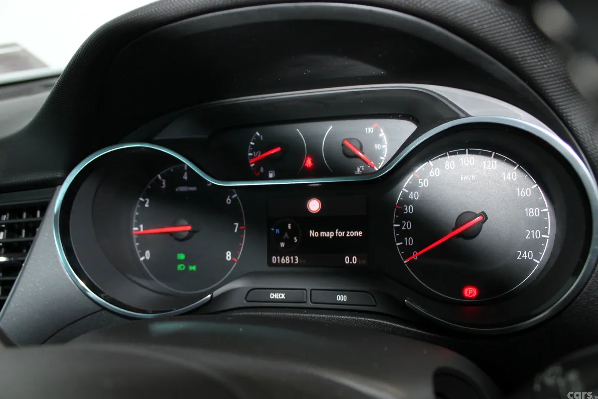 Opel Crossland SUV, Petrol, 2024, Red