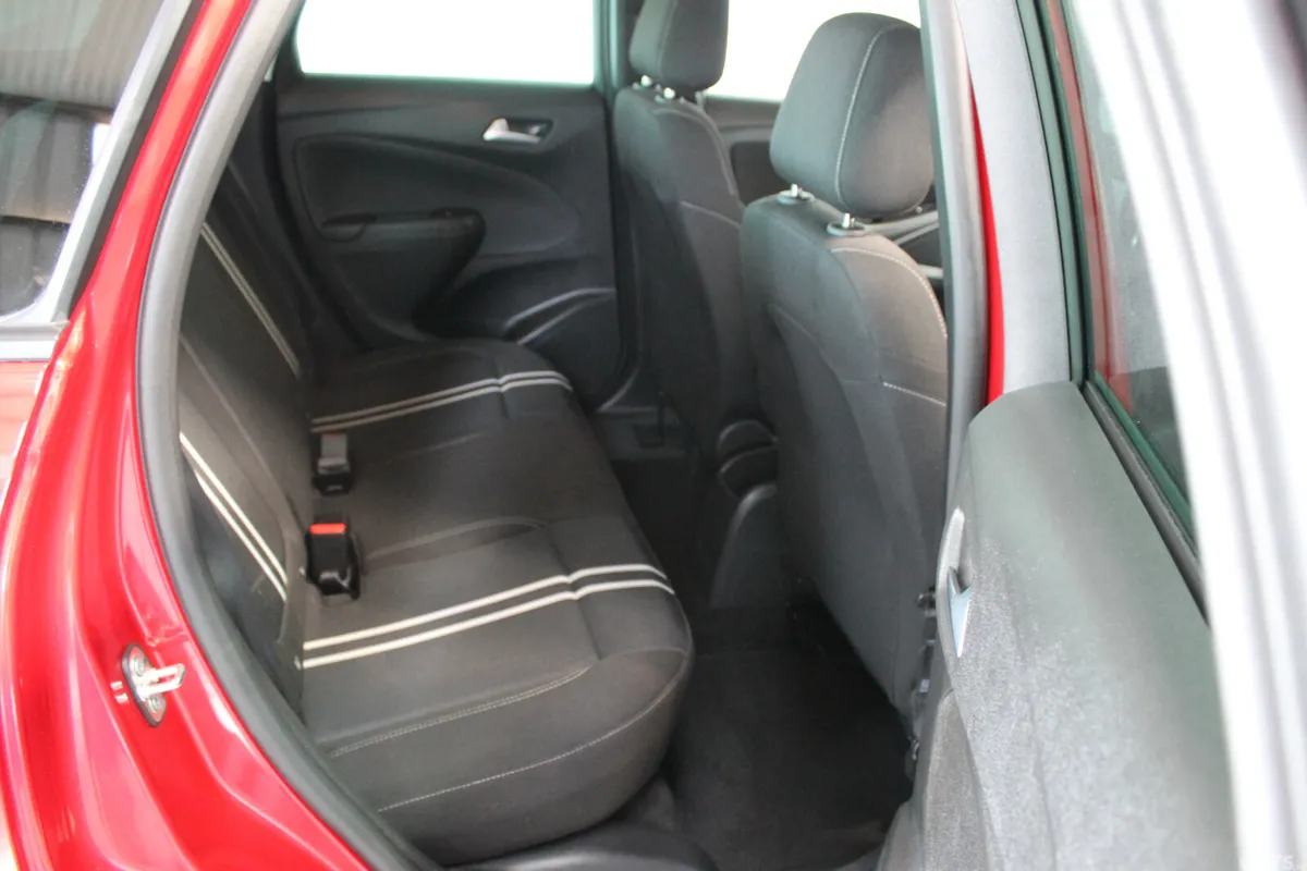 Opel Crossland SUV, Petrol, 2024, Red