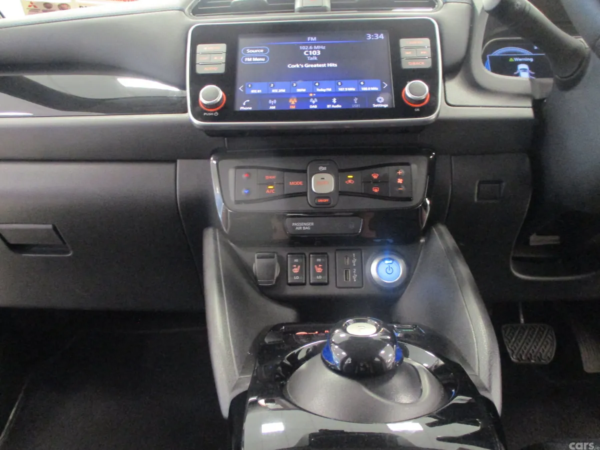 Nissan Leaf Hatchback, Electric, 2022, Red