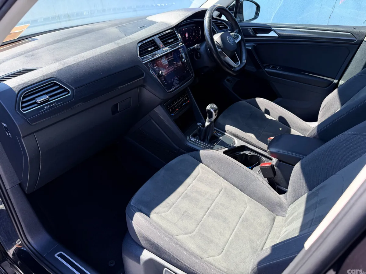 Volkswagen Tiguan SUV, Diesel, 2021, Black