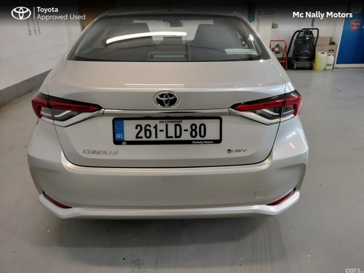Toyota Corolla Saloon, Petrol Hybrid, 2026, Grey
