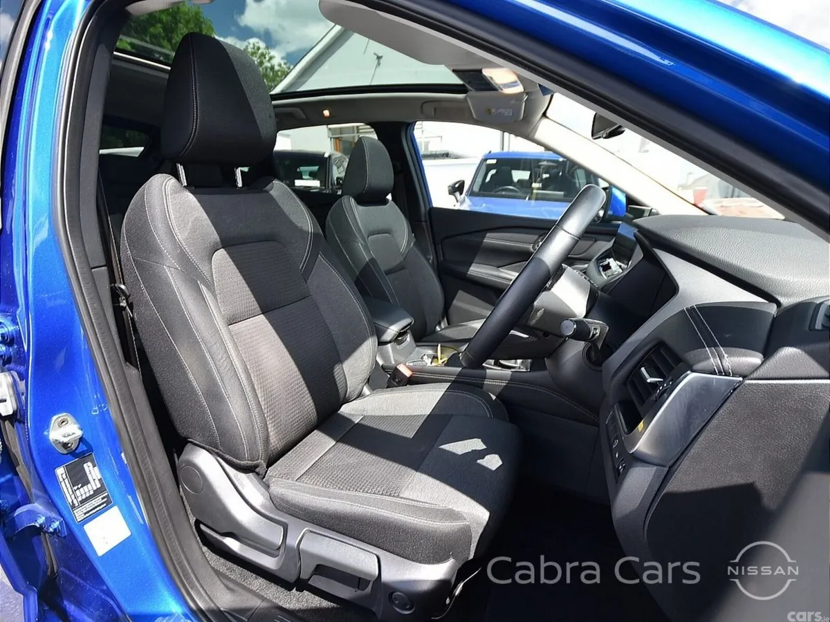 Nissan Qashqai SUV, Petrol Hybrid, 2022, Blue
