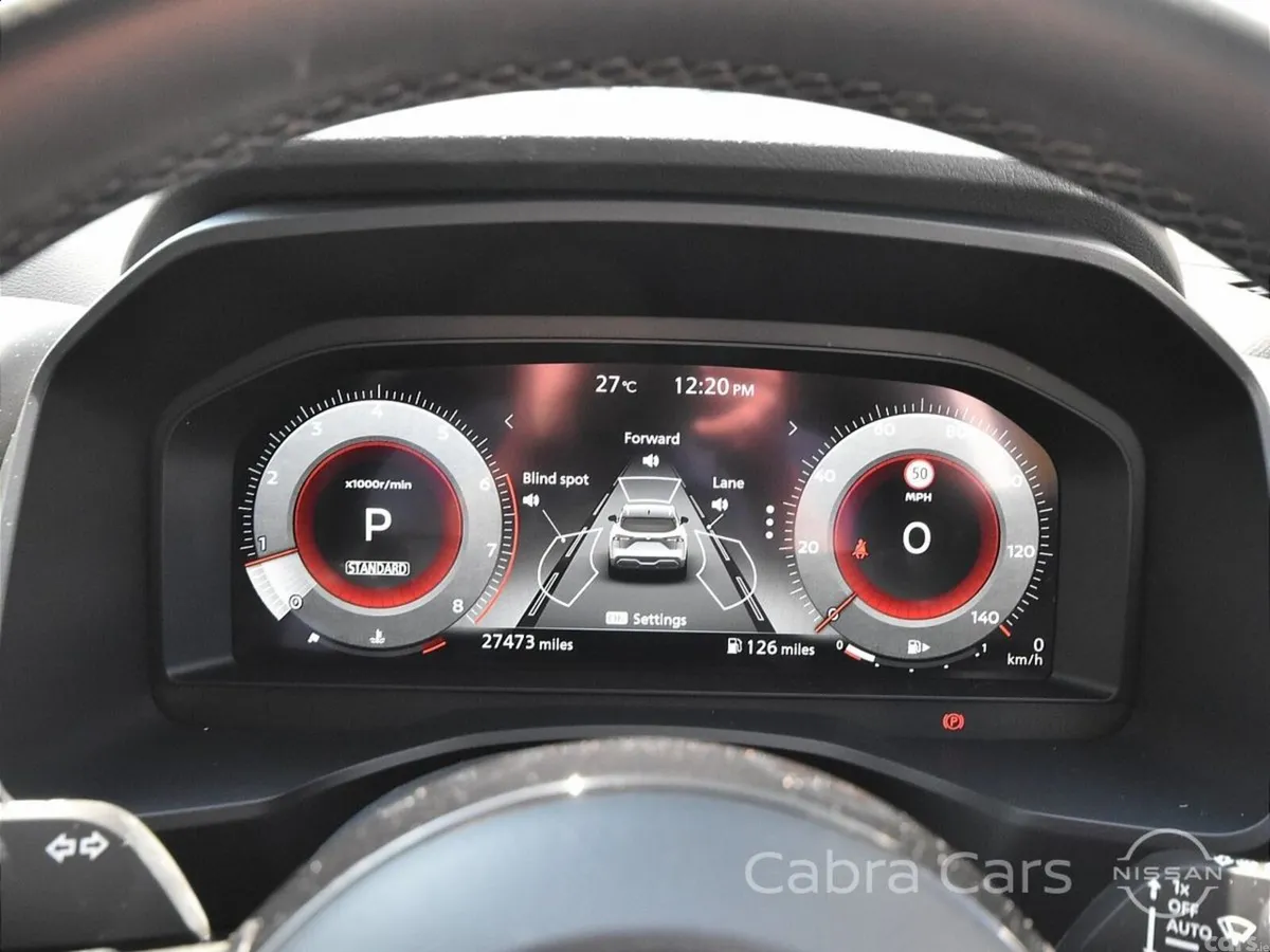 Nissan Qashqai SUV, Petrol Hybrid, 2024, White