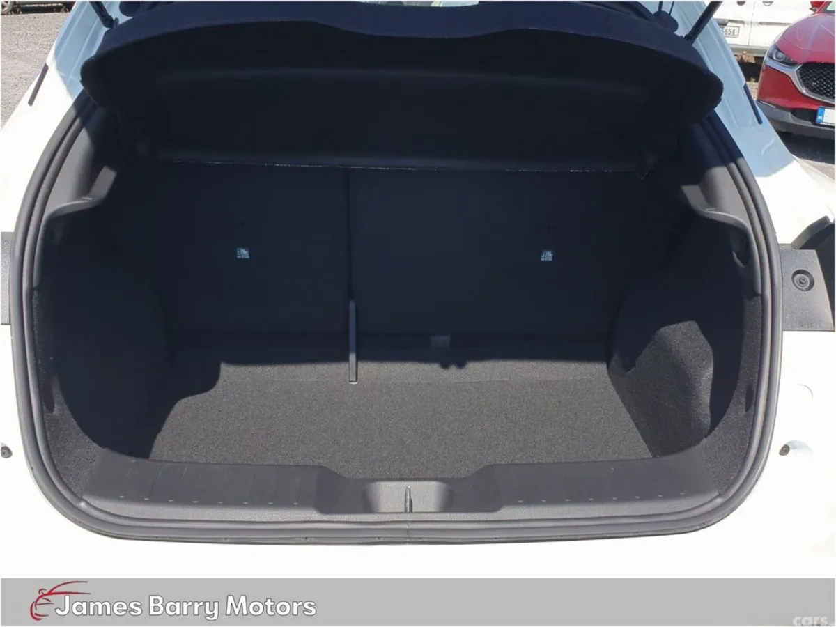 Nissan Juke SUV, Petrol, 2026, White