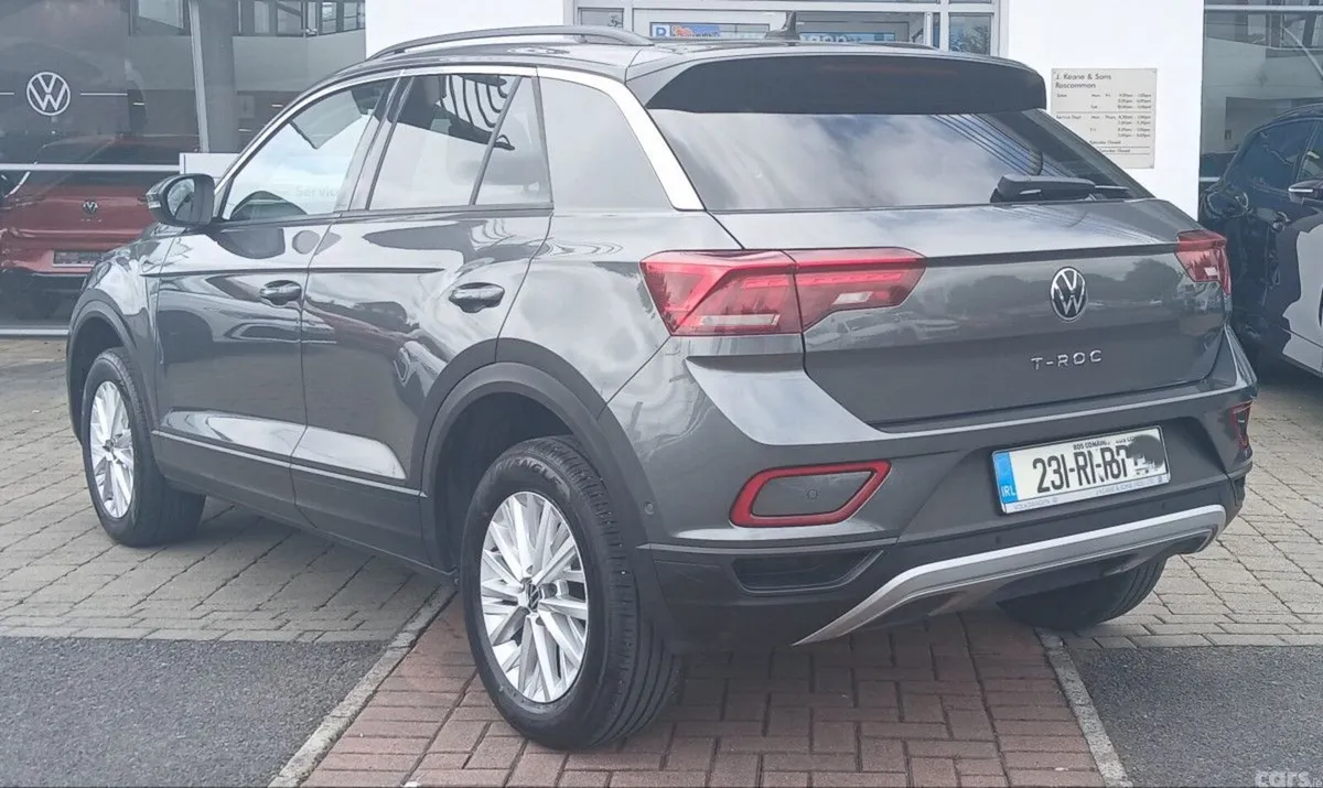 Volkswagen T-Roc SUV, Diesel, 2023, Grey