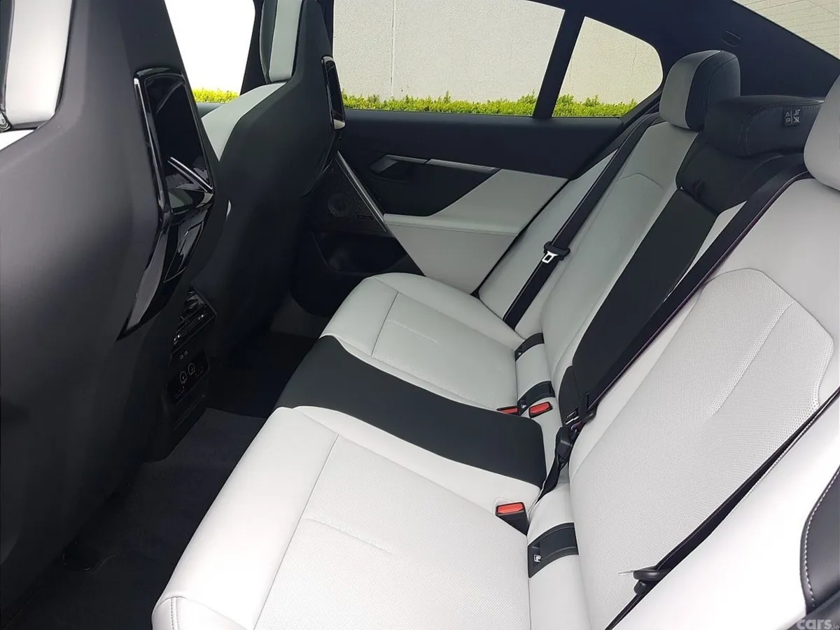 BMW M5 Saloon, Petrol Plug-in Hybrid, 2026, Blue