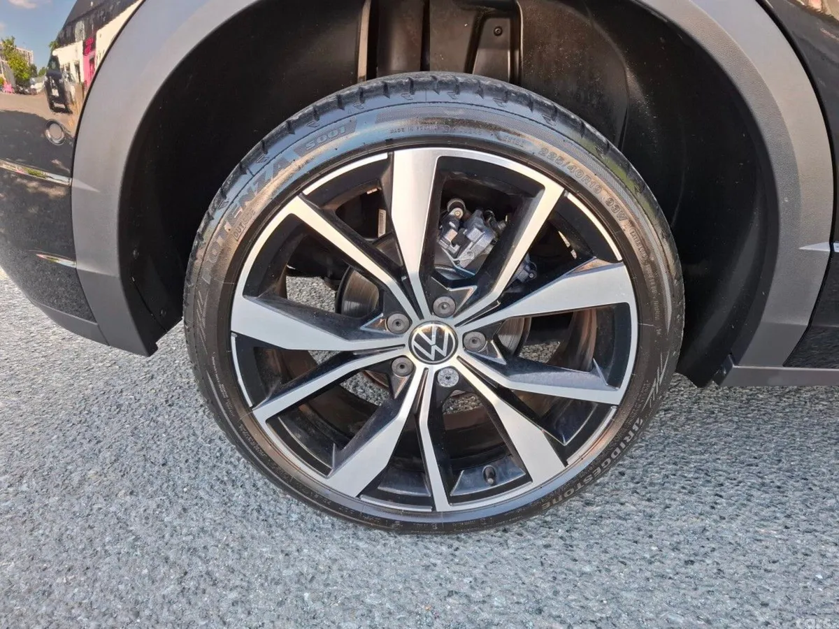 Volkswagen T-Roc SUV, Diesel, 2023, Black