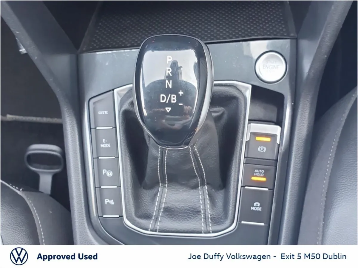 Volkswagen Tiguan SUV, Petrol Plug-in Hybrid, 2023, Black