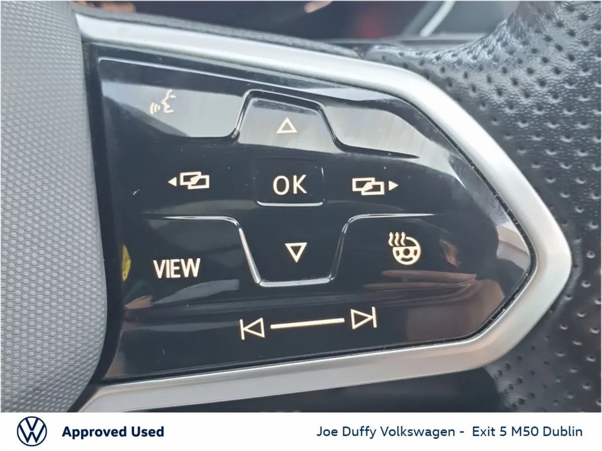 Volkswagen Tiguan SUV, Petrol Plug-in Hybrid, 2023, Black