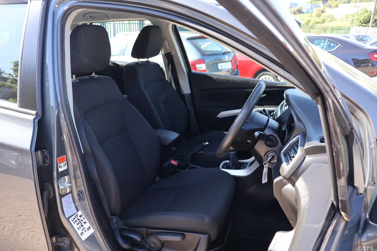 Suzuki SX4 S-Cross Hatchback, Petrol, 2018, Grey