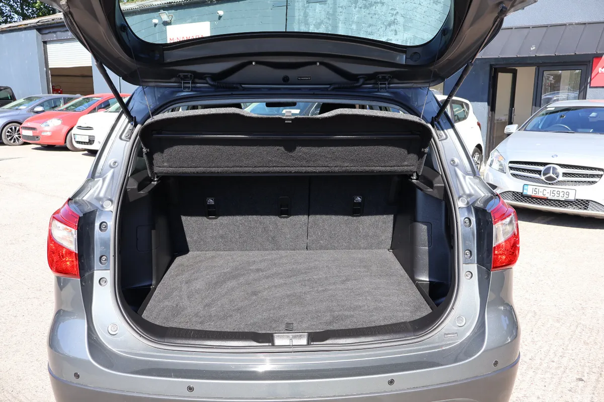 Suzuki SX4 S-Cross Hatchback, Petrol, 2018, Grey