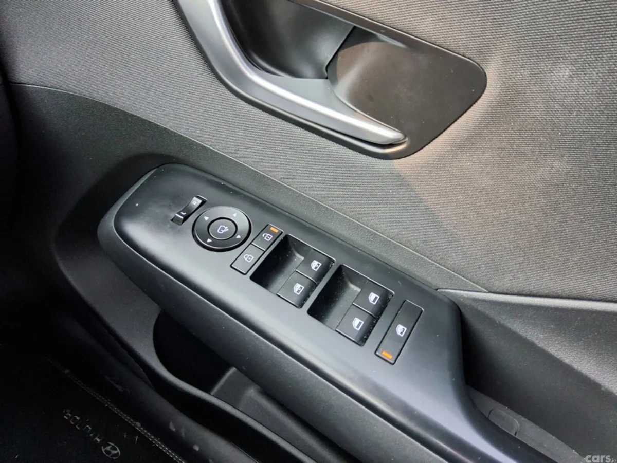 Hyundai KONA SUV, Electric, 2024, Silver