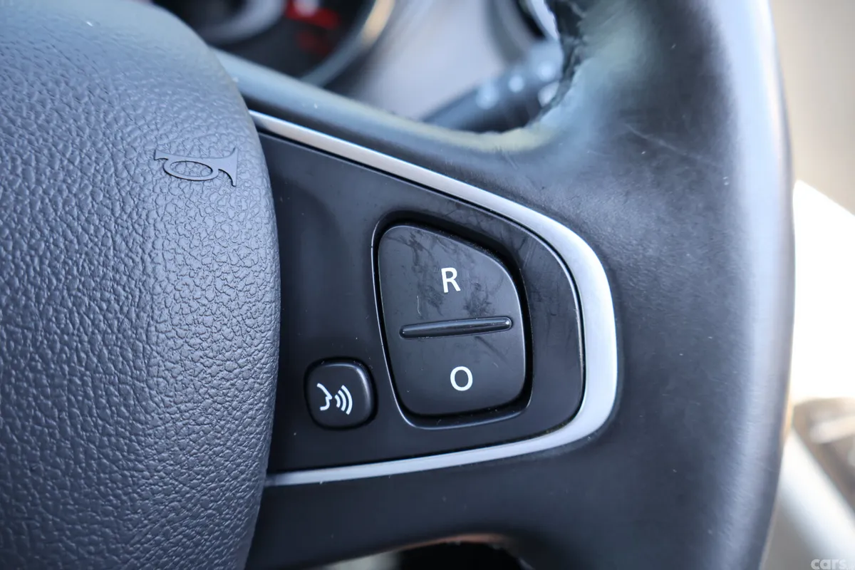 Renault Captur Hatchback, Petrol, 2019, Black