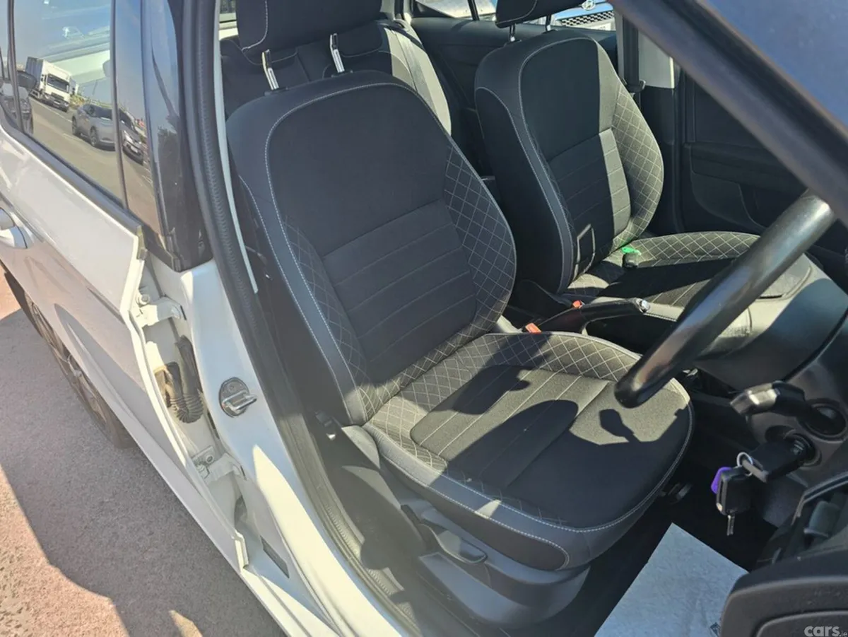 Skoda Fabia Hatchback, Petrol, 2020, White