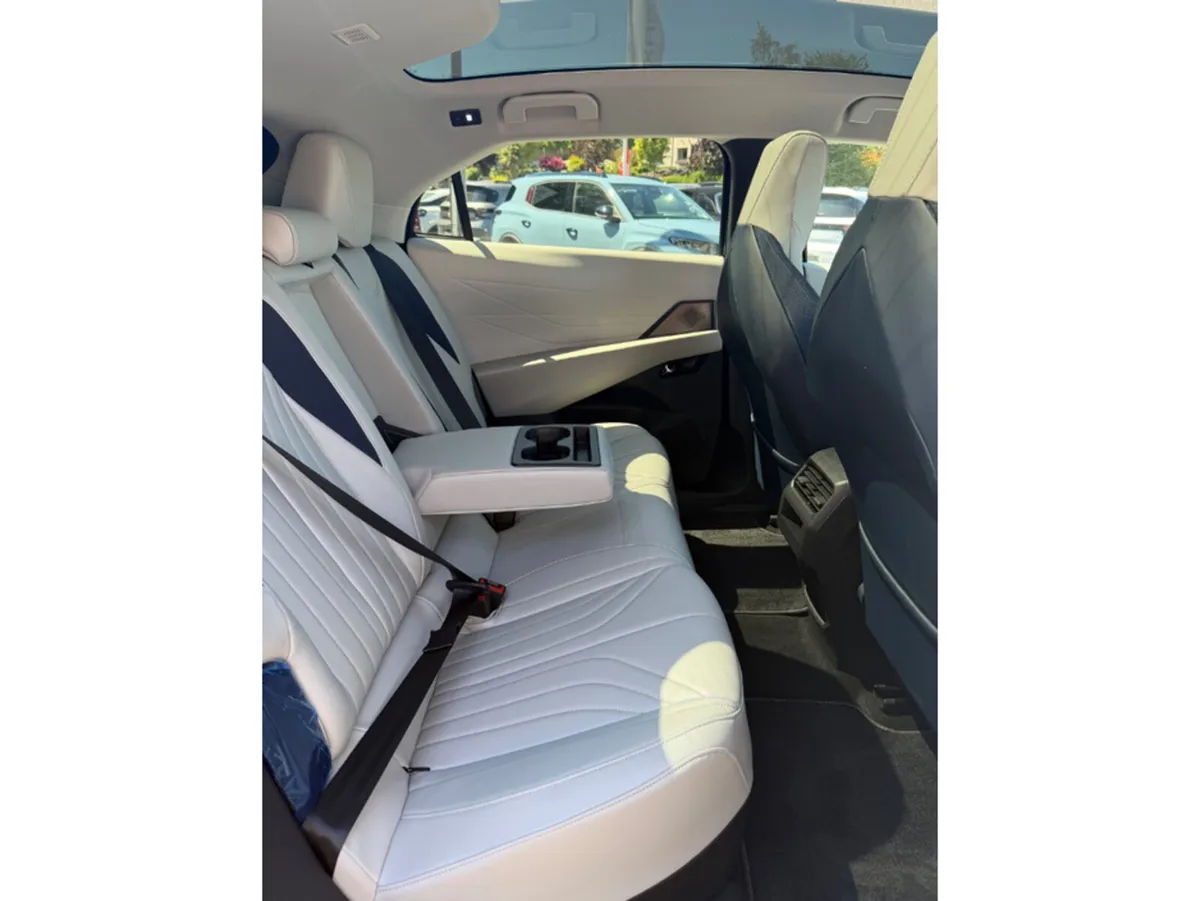 DS Automobiles Other SUV, Electric, 2026, Blue