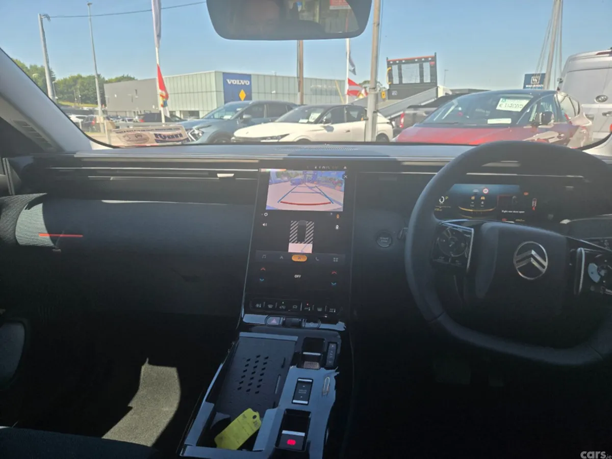Citroen C5 Aircross MPV, Petrol Hybrid, 2026, Red