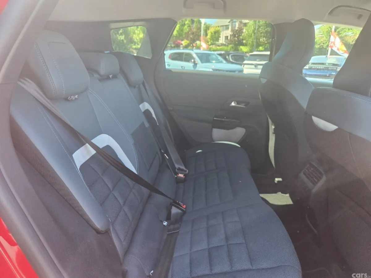 Citroen C5 Aircross MPV, Petrol Hybrid, 2026, Red